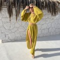 komplet Noa, boho styl, spódnica maxi, krótka bluzka, rozcięcie noga, zwiewna tkanina, letnia stylizacja, wakacyjny look, kobiecy fason, naturalne kolory, styl resort, moda premium, sensualny design, lekka forma, outfit lato