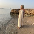 Boho Chic , sukienka , warkocze , opadające ramiona  , sukienka maxi , wiązana  , długa sukienka , zwiewna , muślin , letnia sukienka beżowa