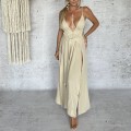 Boho sukienka , długa , wiązana , rozcięcie naturalny materiał , muślin , bambus , beżowa na plaze , na wakacje , beachwear , boho styl , dekolt , otwarte plecy
